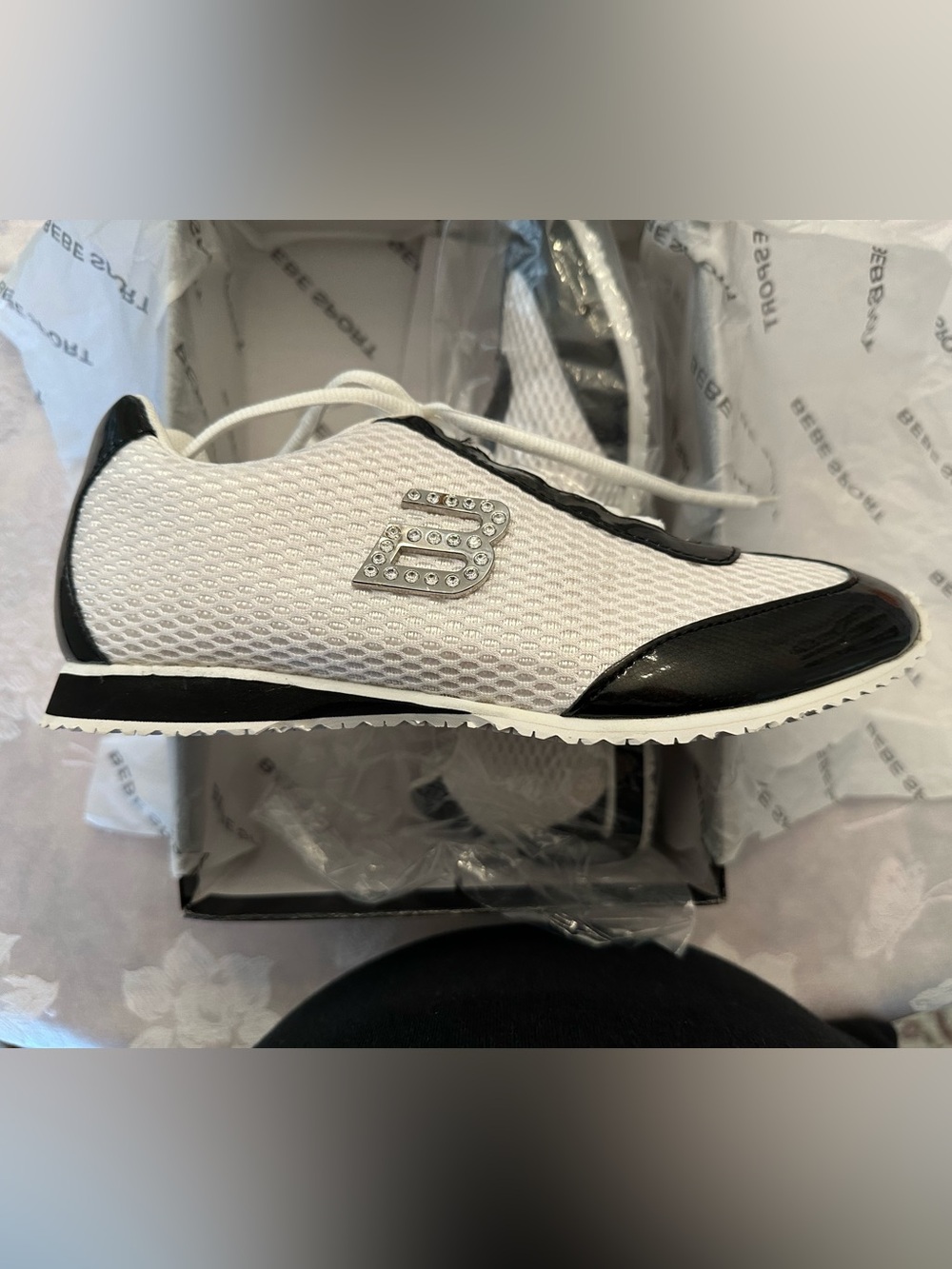 Bebe Sport Becky Sneakers Size 8 White Black Rhinestone Logo Y2K